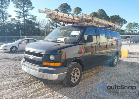 2009 Chevrolet Express 1500 Work Van z USA, uszkodzony, nr VIN 1GCFG15XX91134765